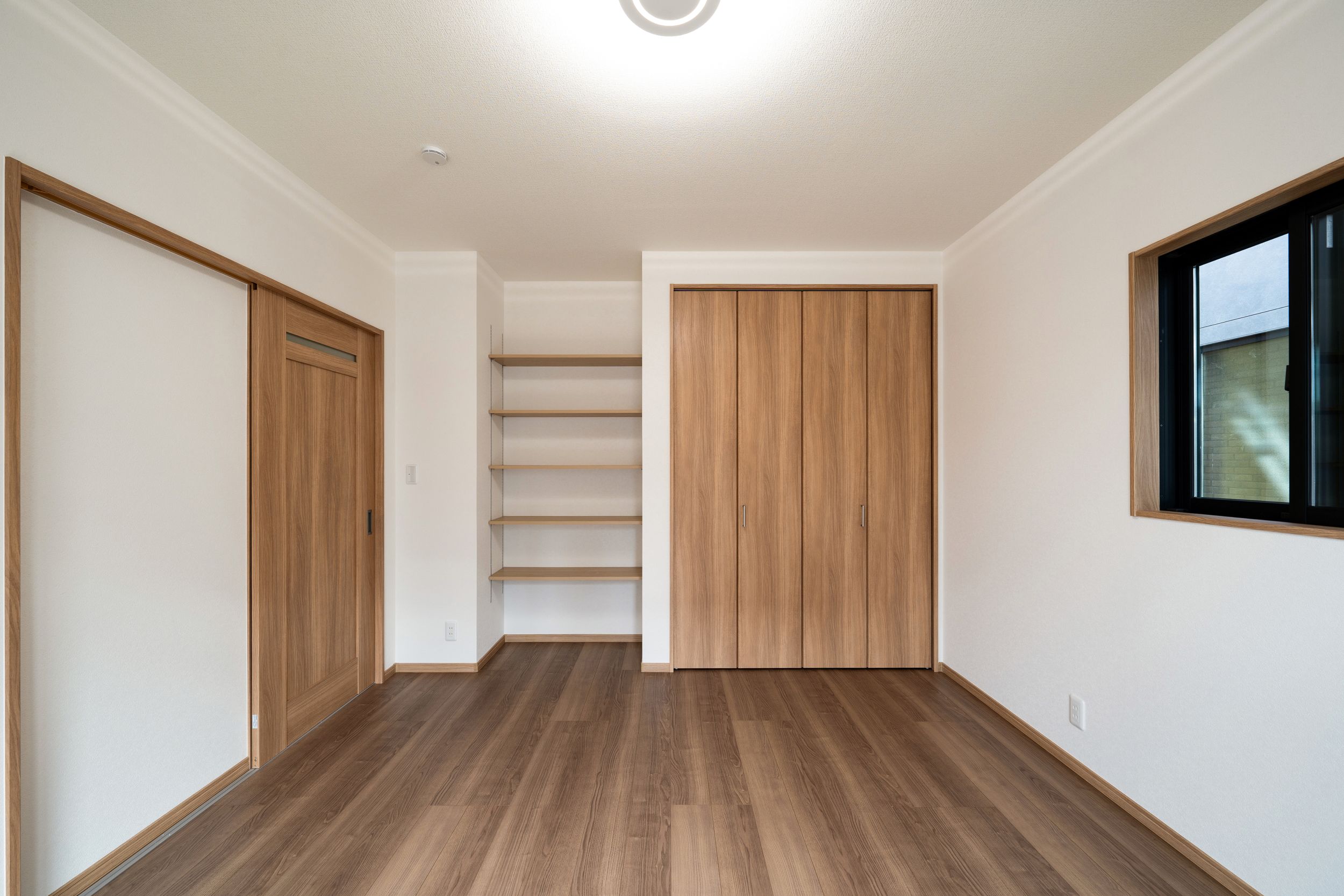 それぞれの居室にも用途に合わせた収納計画